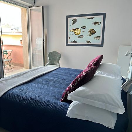 Hotel Mambo Laigueglia Esterno foto